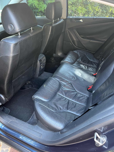 Volkswagen Passat 2.0 I Exclusive