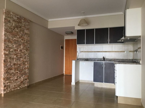 Imagen 5 de 11 de Departamento En Venta En San Miguel