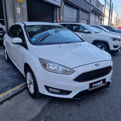 Ford Focus III 1.6 Sedan S