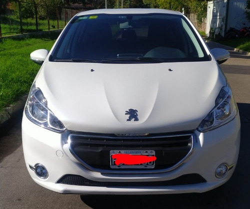Peugeot 208 1.5 Allure Touchscreen 2015