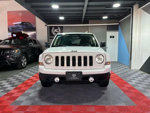 Jeep Patriot Sport 4x2 Cvt