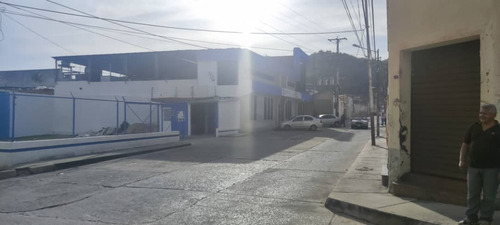 Imagen 3 de 12 de Terreno En Venta Calle Arismendi Valencia