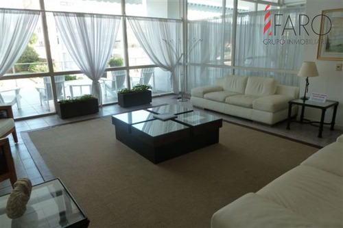 Imagen 5 de 12 de Apartamento En Brava 1 Dormitorio 1 Baño - Punta Del Este Peninsula