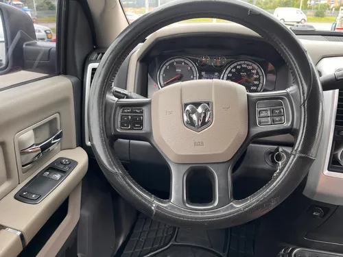 Dodge Ram 1500 5.7cc AT AA 4X2