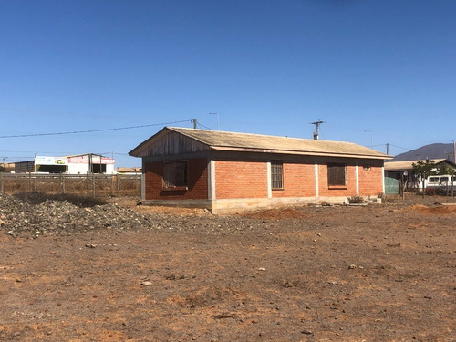 Imagen 9 de 15 de Casa Ubicada En Huentelauquén, Canela
