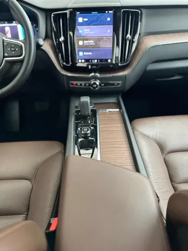 Camioneta Volvo Xc60 2022 Mild-hybrid Crystal White 35000 Ki