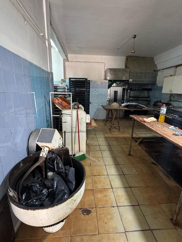 Local Y Fondo De Comercio En Venta