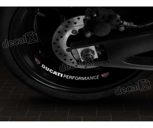 Adesivo Centro Roda Refletivo Compatível Ducati Performance Cor DUCATI PERFORMANCE BRANCO