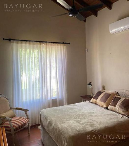 Venta Casa - Chacras Del Molino / Exaltación De La Cruz - Lote De 2000 M2
