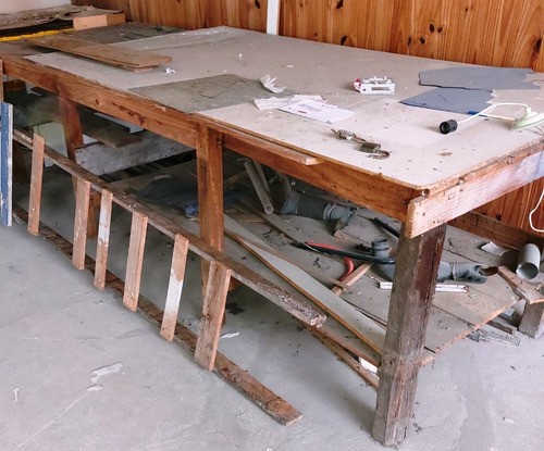 Banco De Trabajo Taller Mesa Grande Medidas 1,20x3,50x95 (Usado)