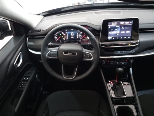 Jeep Compass 1.3 Sport At6