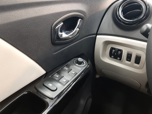Renault Captur Intens 2.0 1 Unidad En Stock Tl