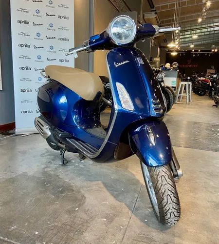 Vespa Primavera 150cc Italiana - Tasa 0 Bbva