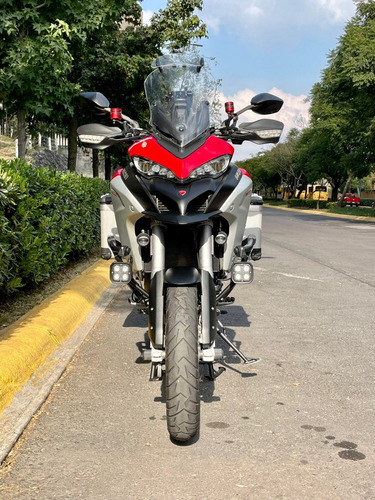 Imagen 2 de 12 de Ducati Multistrada 1200 Enduro
