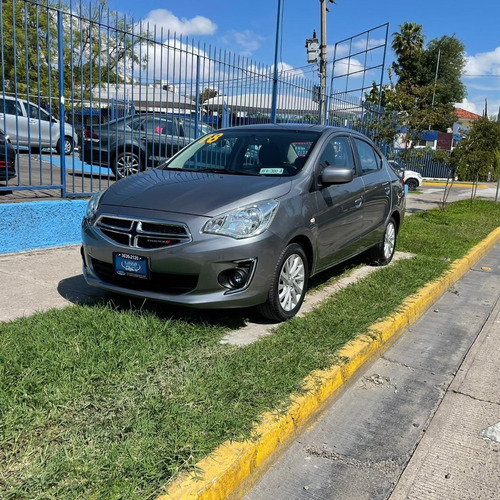 Imagen 1 de 13 de Dodge Attitude Sxt Manual 2018