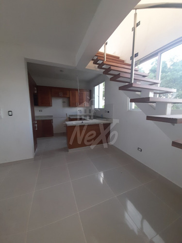 Imagen 21 de 22 de Hjermoso Pent-house En Residencial Con Piscina, Aut. Duarte Santiago (hfa-244)