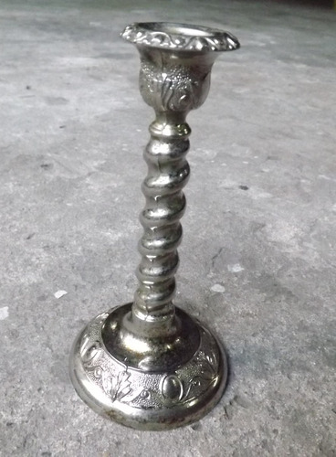 Imagen 3 de 6 de Portavela De Metal,una Sola Vela
