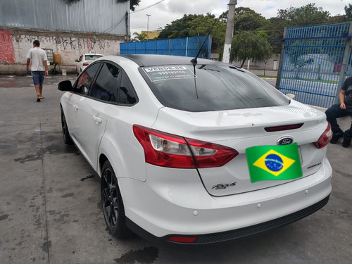 Ford Focus Sedan 2.0 S Flex Aut. 4p 2014