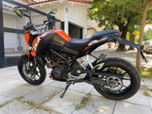 Imagen 15 de 18 de Ktm Duke 200 2015