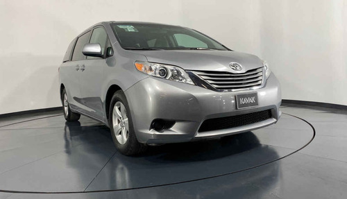 Imagen 4 de 15 de 39913 - Toyota Sienna 2017 Con Garantía At