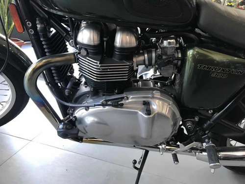 Imagen 2 de 17 de Triumph Thruxton 900 2015 Impecable Sin Detalle Delisio