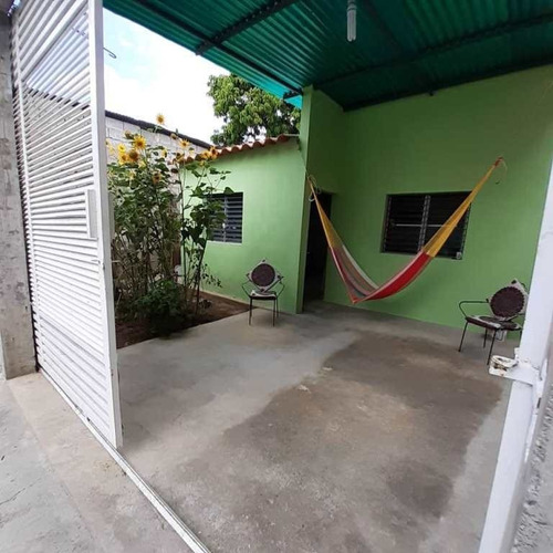Imagen 3 de 15 de Casa En Venta. Barquisimeto Centro. Carrera 33.