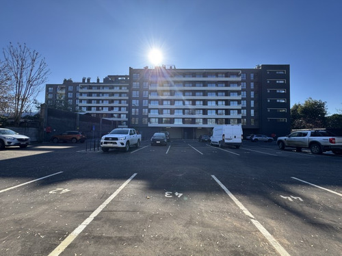 Departamento Nuevo De 2d + 2b + 1e En Edificio Valdepeñas