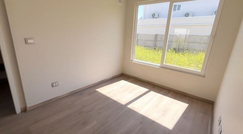 Excelente Oportunidad Venta Casa Nueva 3d Colina!