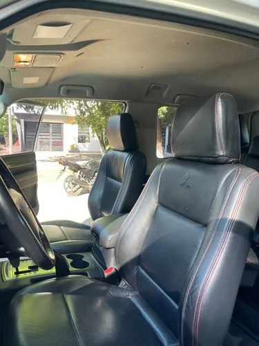 Mitsubishi Montero 3.5 Hard Top
