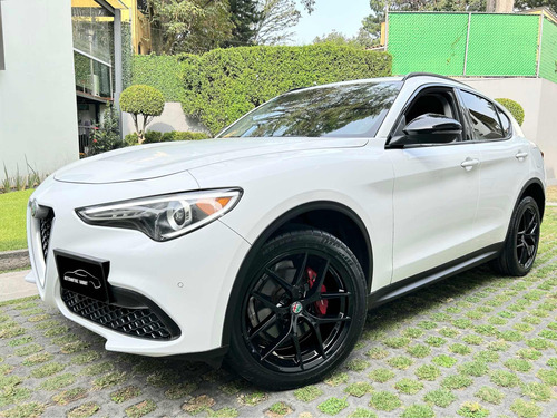 Alfa Romeo Stelvio 2.0 Turbo 4x4