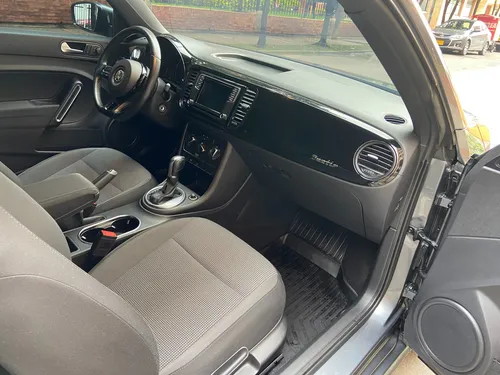 Volkswagen Beetle 2.5 Design