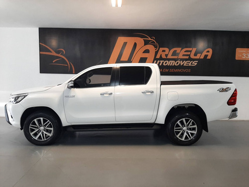 Imagem 2 de 15 de Toyota Hilux 2.8 Srx 4x4 Cd 16v Diesel 4p Automático