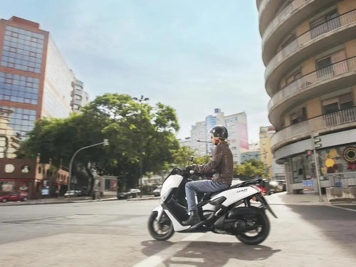 Imagen 7 de 20 de Yamaha Nmx155 Nmax Scooter En Stock Ciclofox