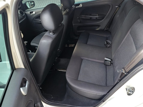 Volkswagen Gol Special 1.0 Total Flex 8V 5p