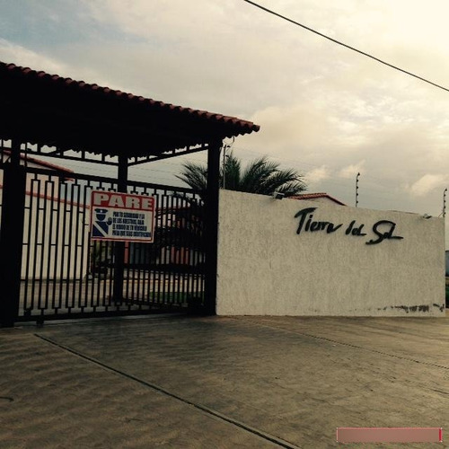 Townhouses En Venta En Tierra Del Sol Ic-00195