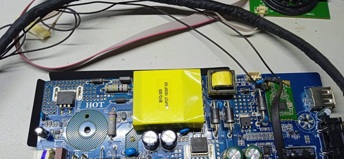 Mainboard Atvio Cv6486h-a42 | Atv3216iled 34-41v/560ma (Usado)