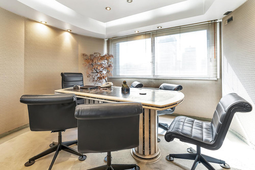 Vivienda U Oficina Equipada En Tribunales
