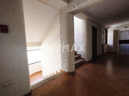 Imagen 9 de 19 de Se Vende Apartamento En Prebo I 181,56m² Planta Eléctrica Mm 152113