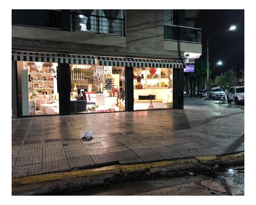 Imagen 4 de 6 de Nuevo Valor Local 93m2 Sobre Av. De Mayo - Ramos Mejia