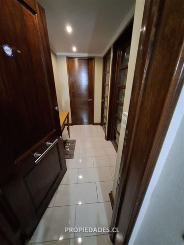 Departamento En Arriendo De 2 Dorm. En Providencia