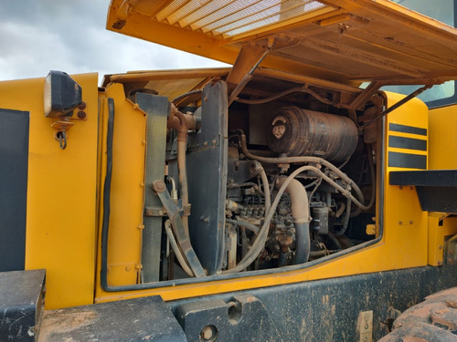 Pá Carregadeira Komatsu Wa 200