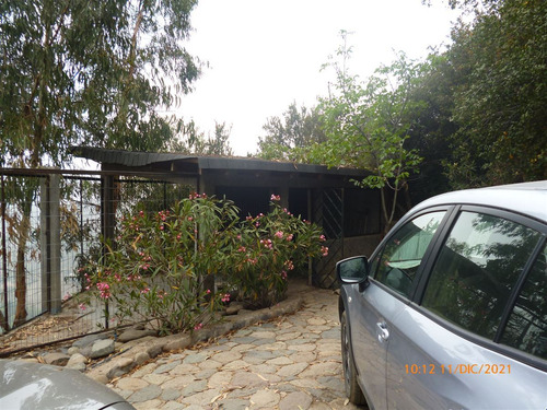 Casa En Venta De 2 Dorm. En Lo Barnechea