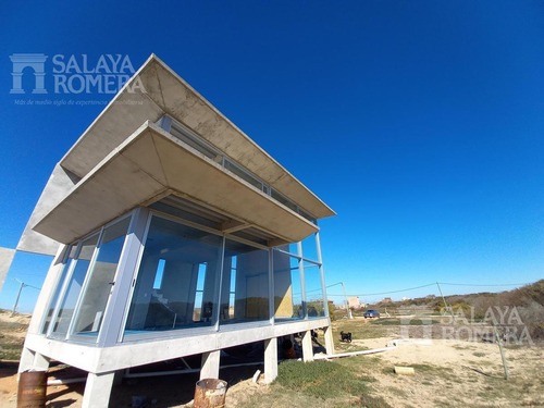 Imagen 3 de 17 de Venta - Casa - Santa Monica, Vista Al Mar