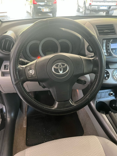 Toyota RAV4 2.4 4x2 At