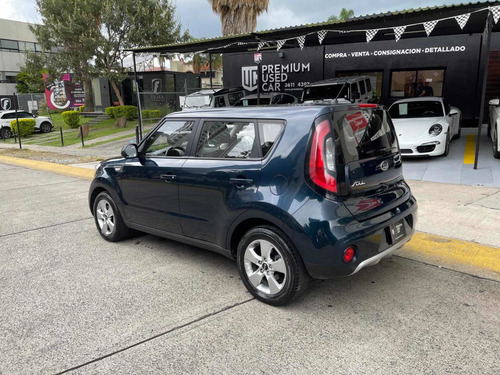 Imagen 4 de 11 de Kia Soul 1.6 Lx At 2017