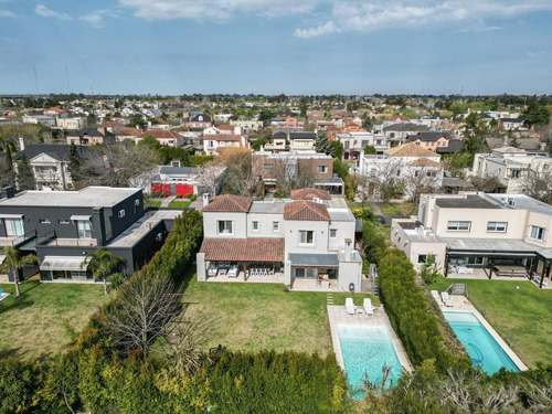 Imagen 3 de 30 de Muy Buena Casa En Alquiler Anual En Barrio Talar Del Lago 1