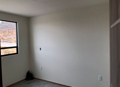 Casa En Venta En Mineral De La Reforma Valle De Las Estrellas Hgo