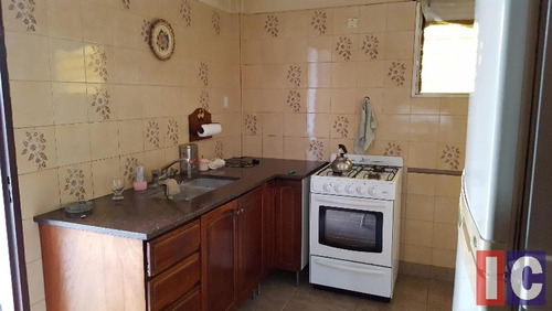 Imagen 3 de 9 de Casa Americana En Ituzaingó Norte En Venta Directa