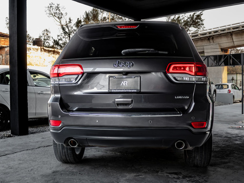 Jeep Grand Cherokee 3.6 V6 Limited Lujo 4x2 At