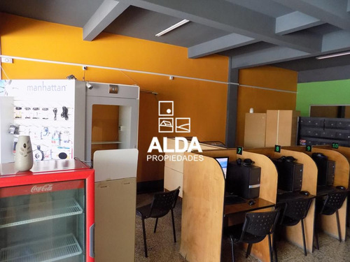 Local Comercial Centro Piriápolis Venta Lo102031